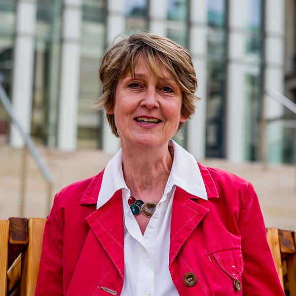 Portrait Regina Schmidt-Klingenberg